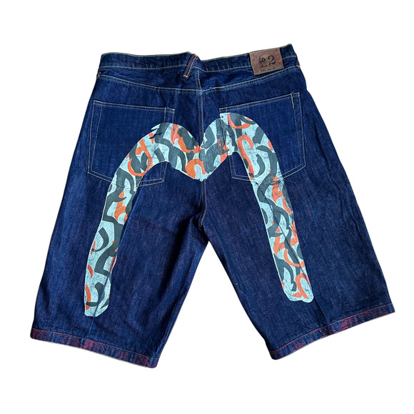 40” Waist Evisu 2008 Oversized Painted Gulls Jean Shorts - Picture 1 of 5